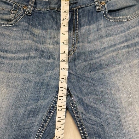 Buckle BKE Tyler Jeans Straight Leg Medium Wash Blue Denim Distressed Stretch33S - Picture 9 of 16